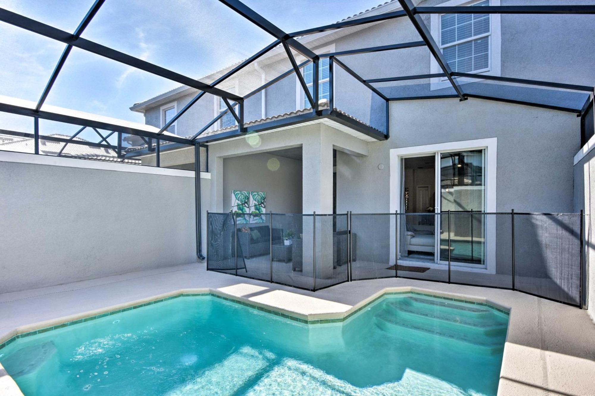 The Windermere - Pool Lazy River & Waterslides Holiday home *